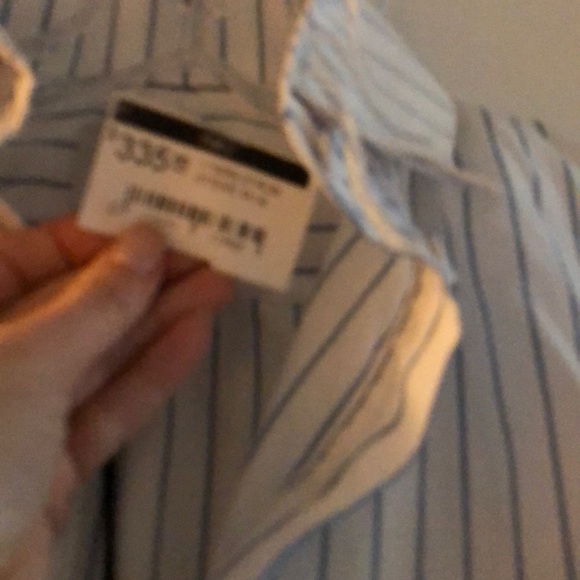 Dress - Picture 3 of 5